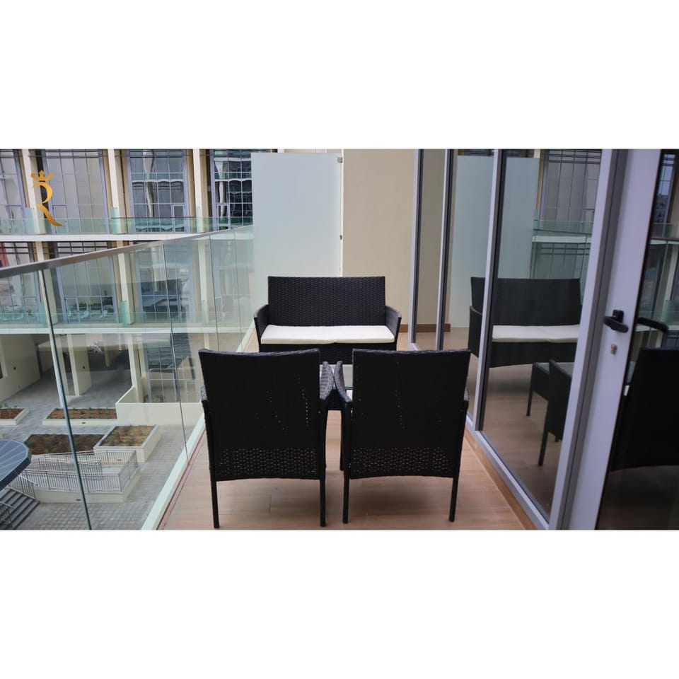 Balcony/Terrace, Balcony/Terrace