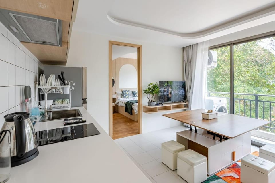 Fantasea Condo Near Cafe Del Mar & Rooftop Pool Apartment in Kathu