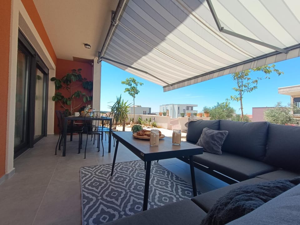 Balcony/Terrace, Seating area