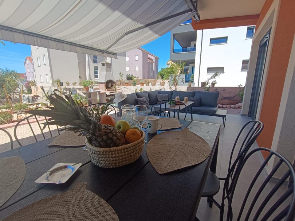 Patio, View (from property/room), Balcony/Terrace, Seating area