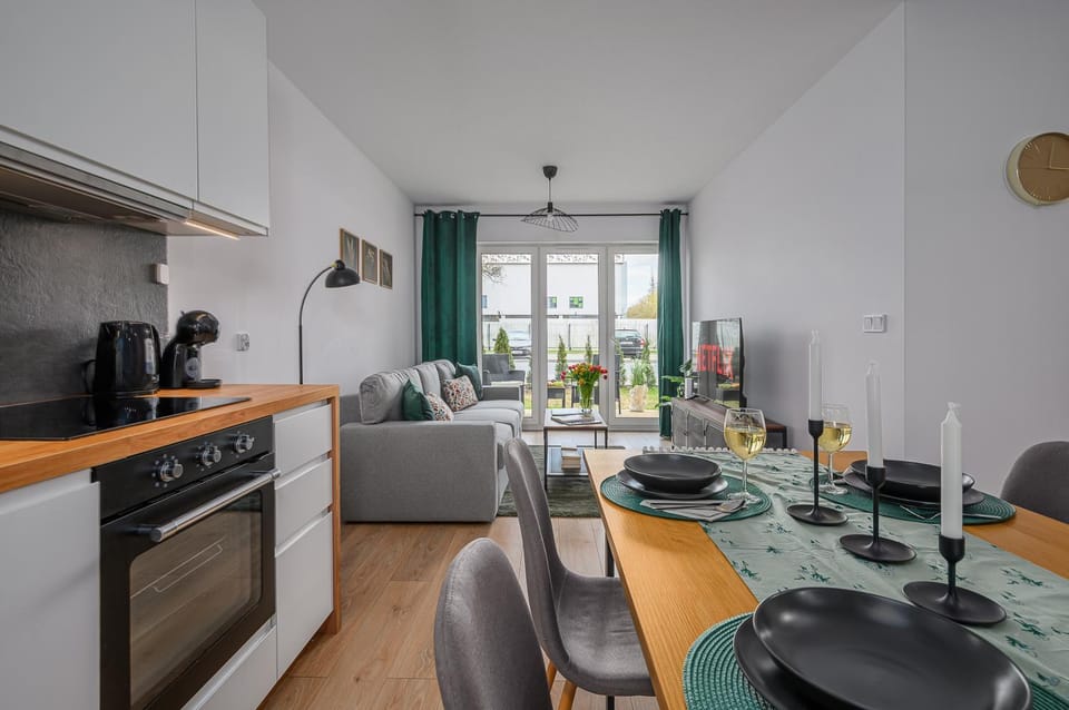 Kitchen or kitchenette, Living room, Dining area, oven, stove