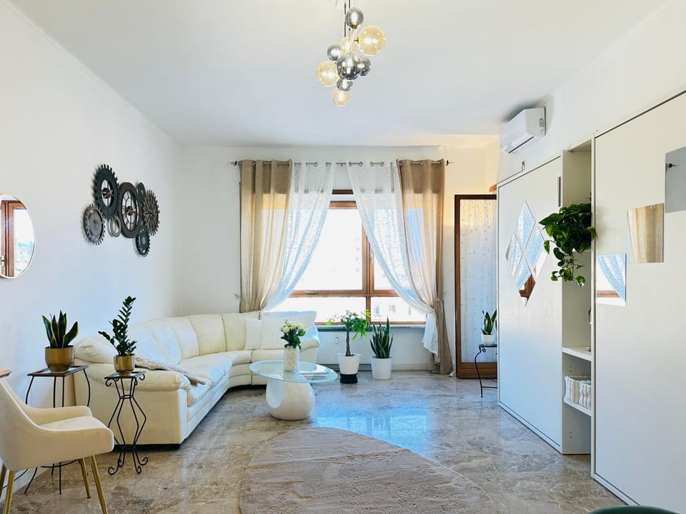 Living room, Bedroom