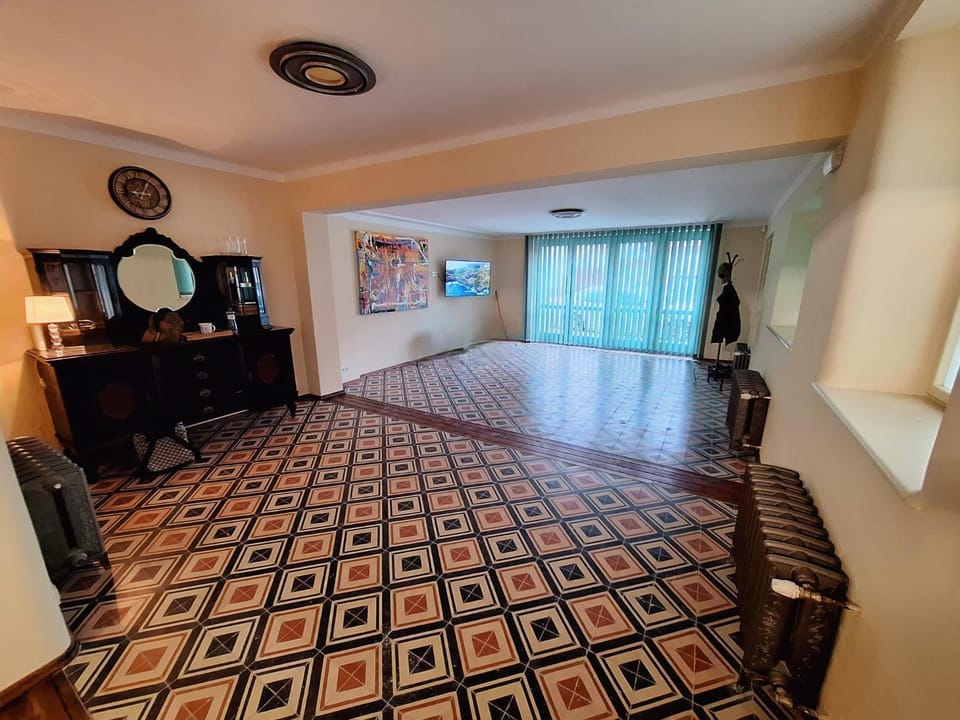 Villa Libri - víceúčelový prostor s ubytováním Villa in Czechia