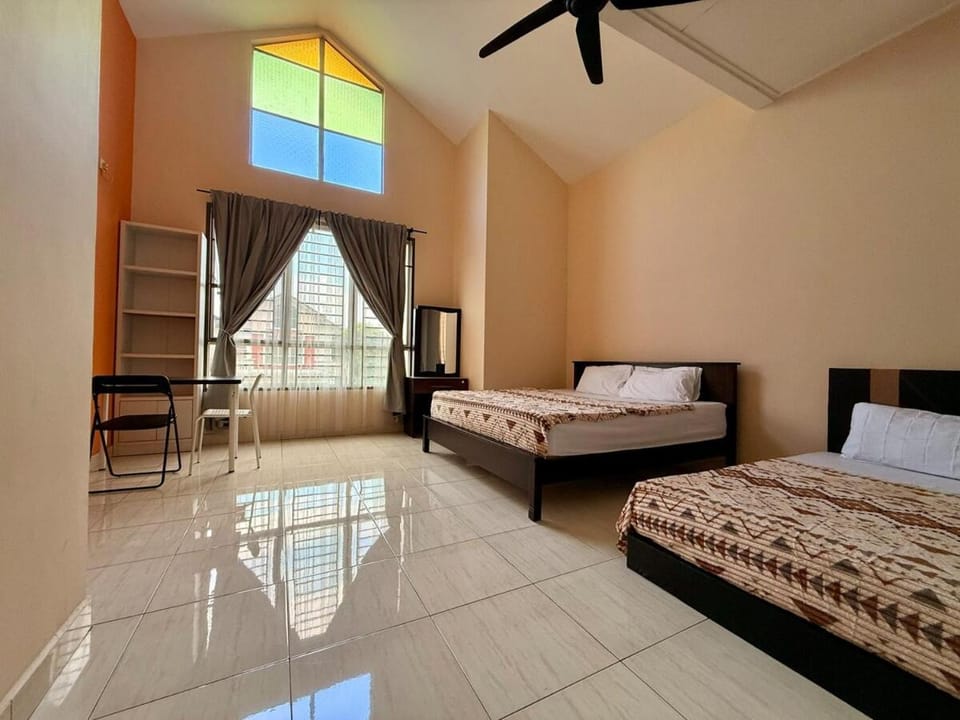 New Spacious 4BR House Near IKEA Mount Austin JB House in Johor Bahru