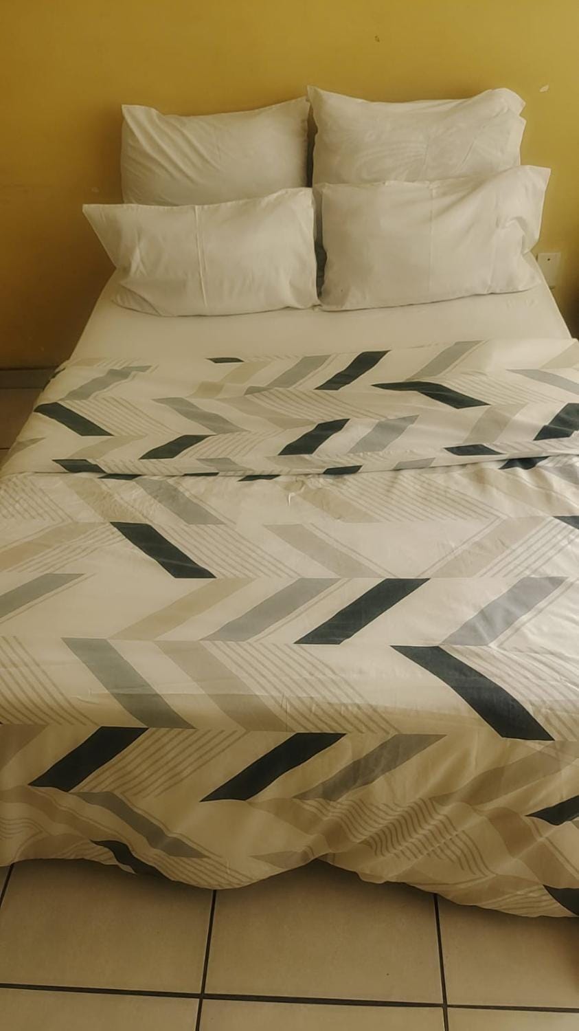 METINAT GUEST HOUSe Bed and Breakfast in South Africa