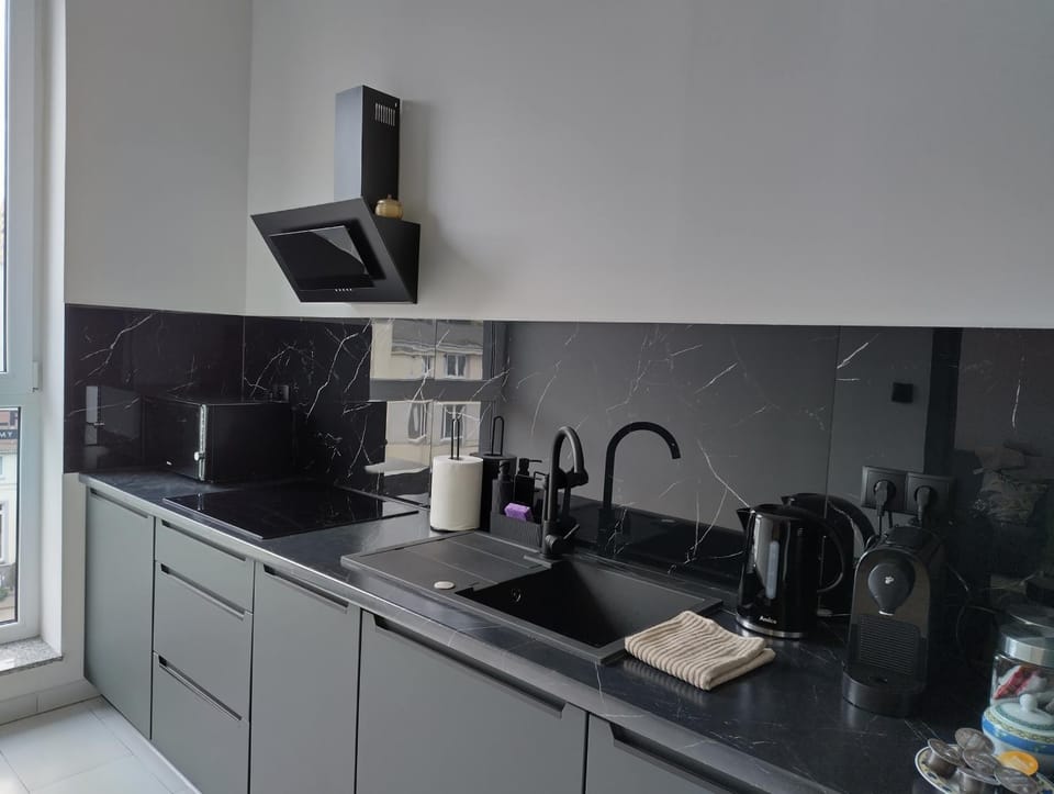 Kitchen or kitchenette, microwave, stove, kitchen