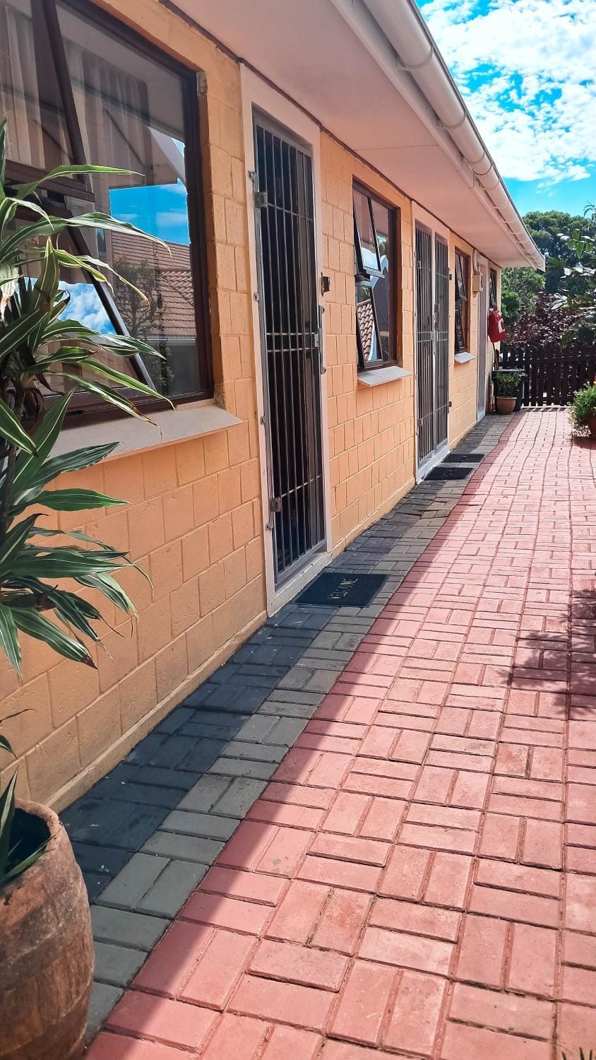 Property building, View (from property/room)