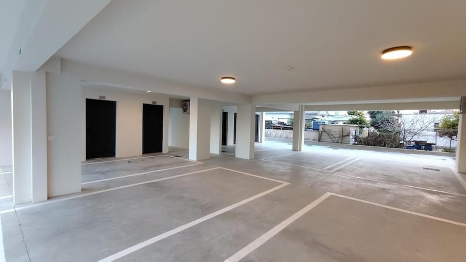 Molorio Suites Limassol Zakaki - 103 Apartment in Limassol City