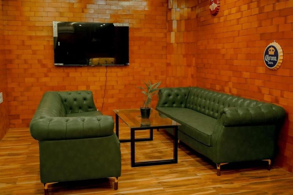 Arthanaa Villa -Modern luxury Farm stay Villa in Mysuru