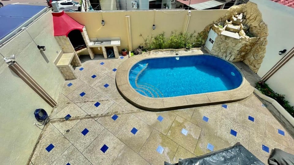 House with pool in private area House in Guayaquil