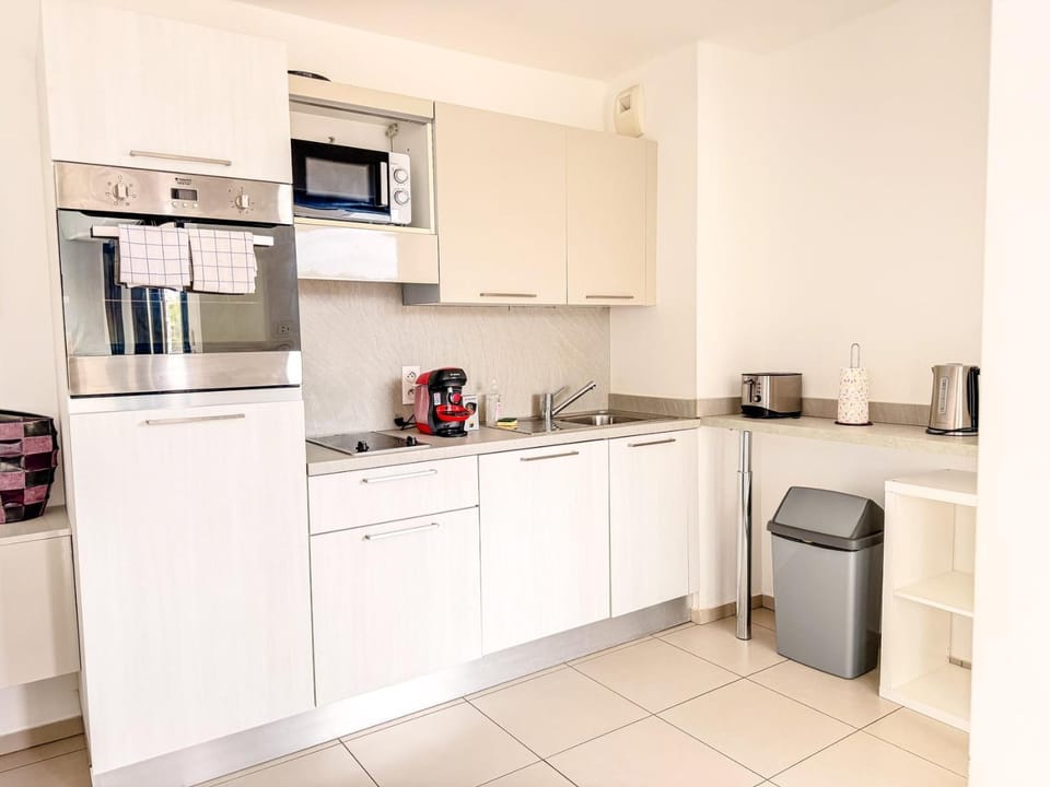 "L’Oriente" – T3 Front Mer | by Efficios Apartment in Propriano