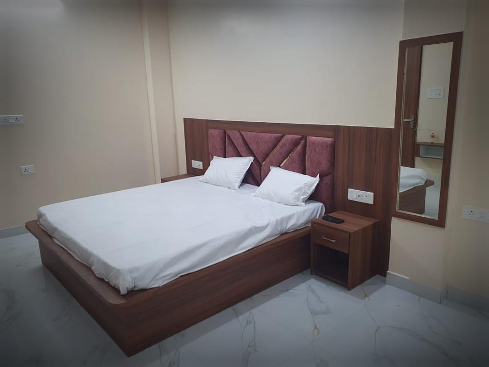 Shri maa veshno dham Home stay Vacation rental in Uttar Pradesh