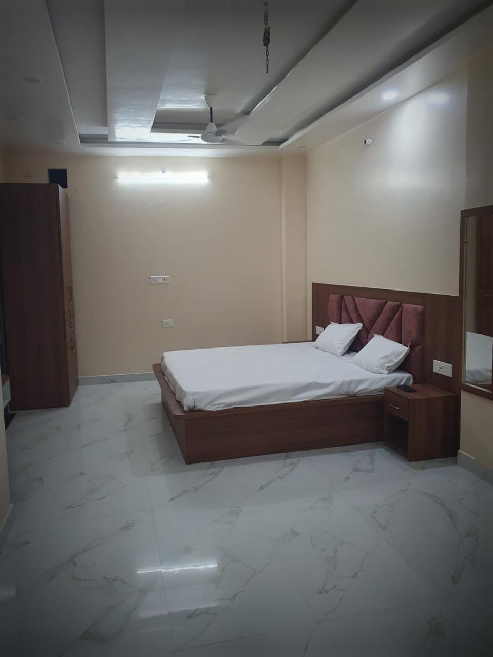 Shri maa veshno dham Home stay Vacation rental in Uttar Pradesh