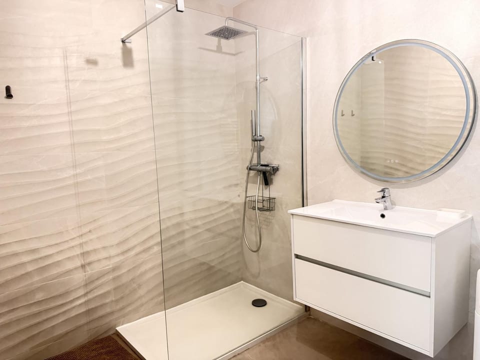 "A Casa Mundo" – Proche Plage | by Efficios Apartment in Ajaccio