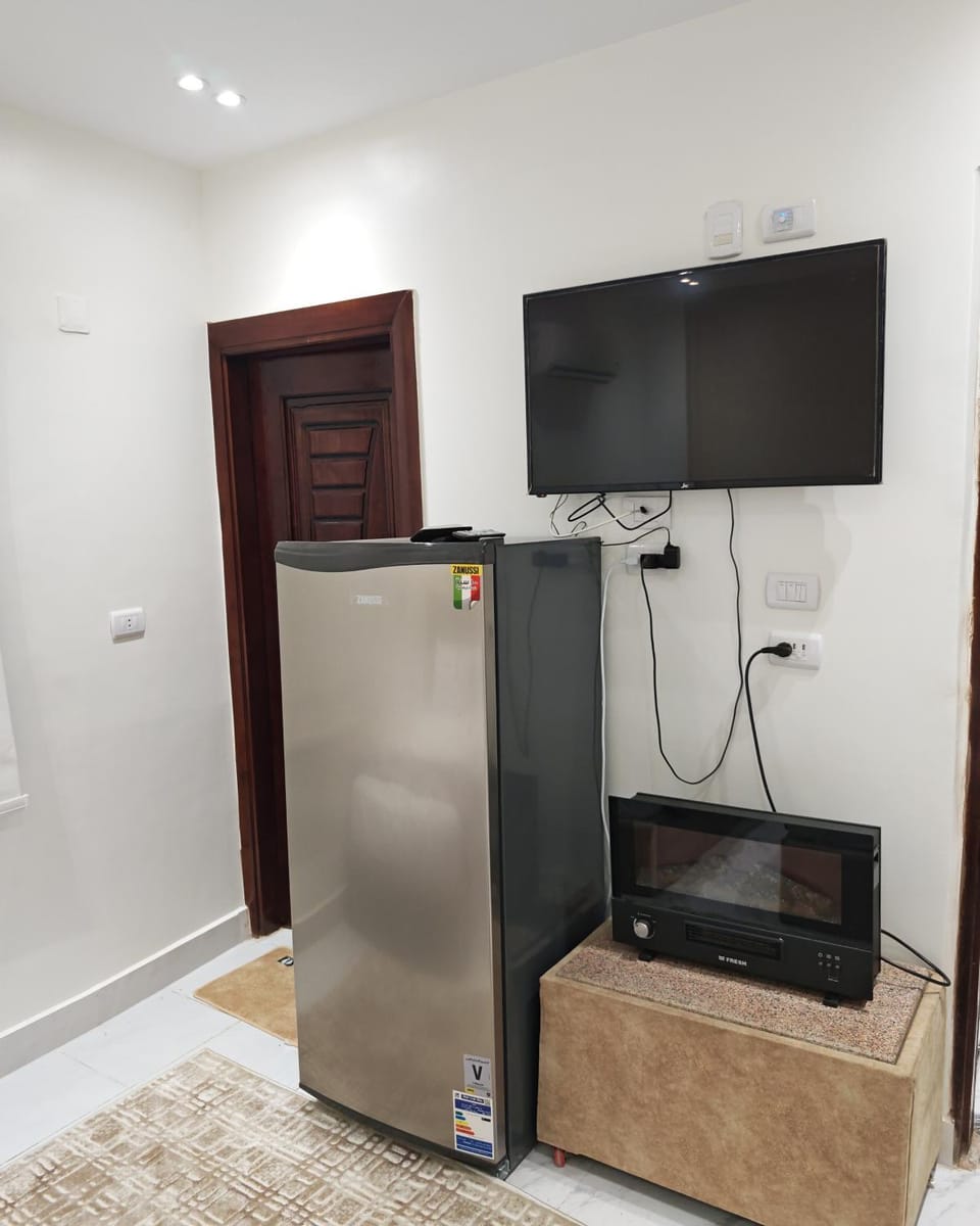 TV and multimedia, Kitchen or kitchenette