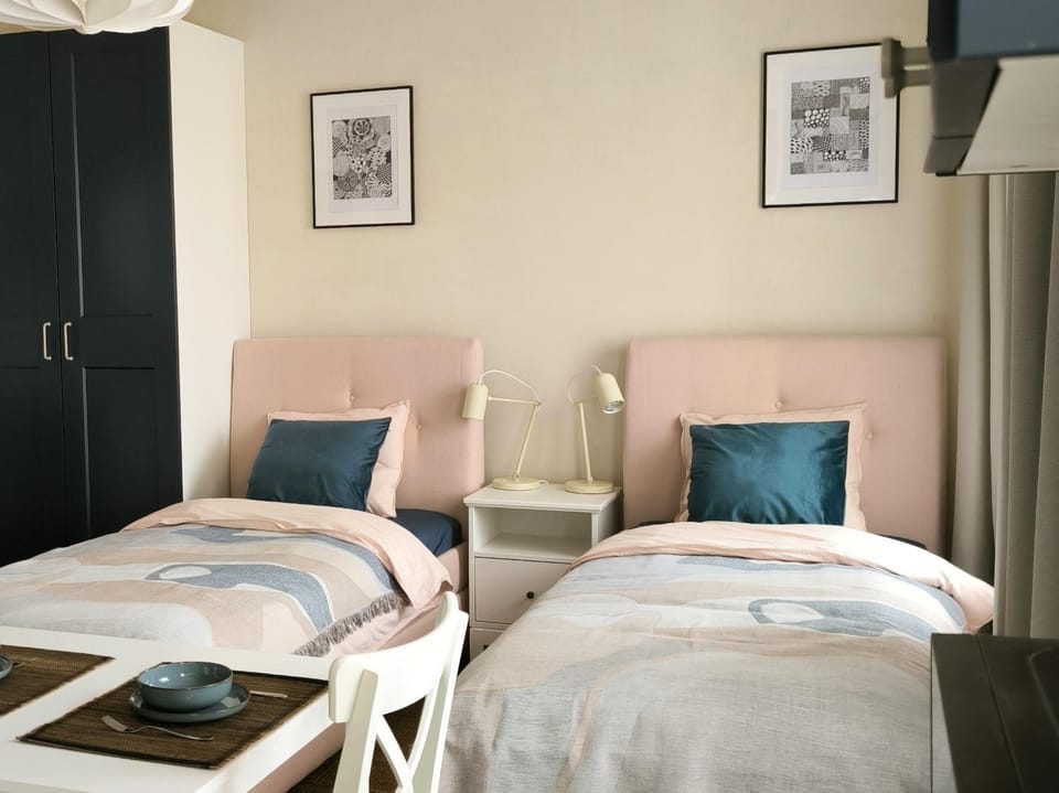 Bed, Bedroom, wardrobe