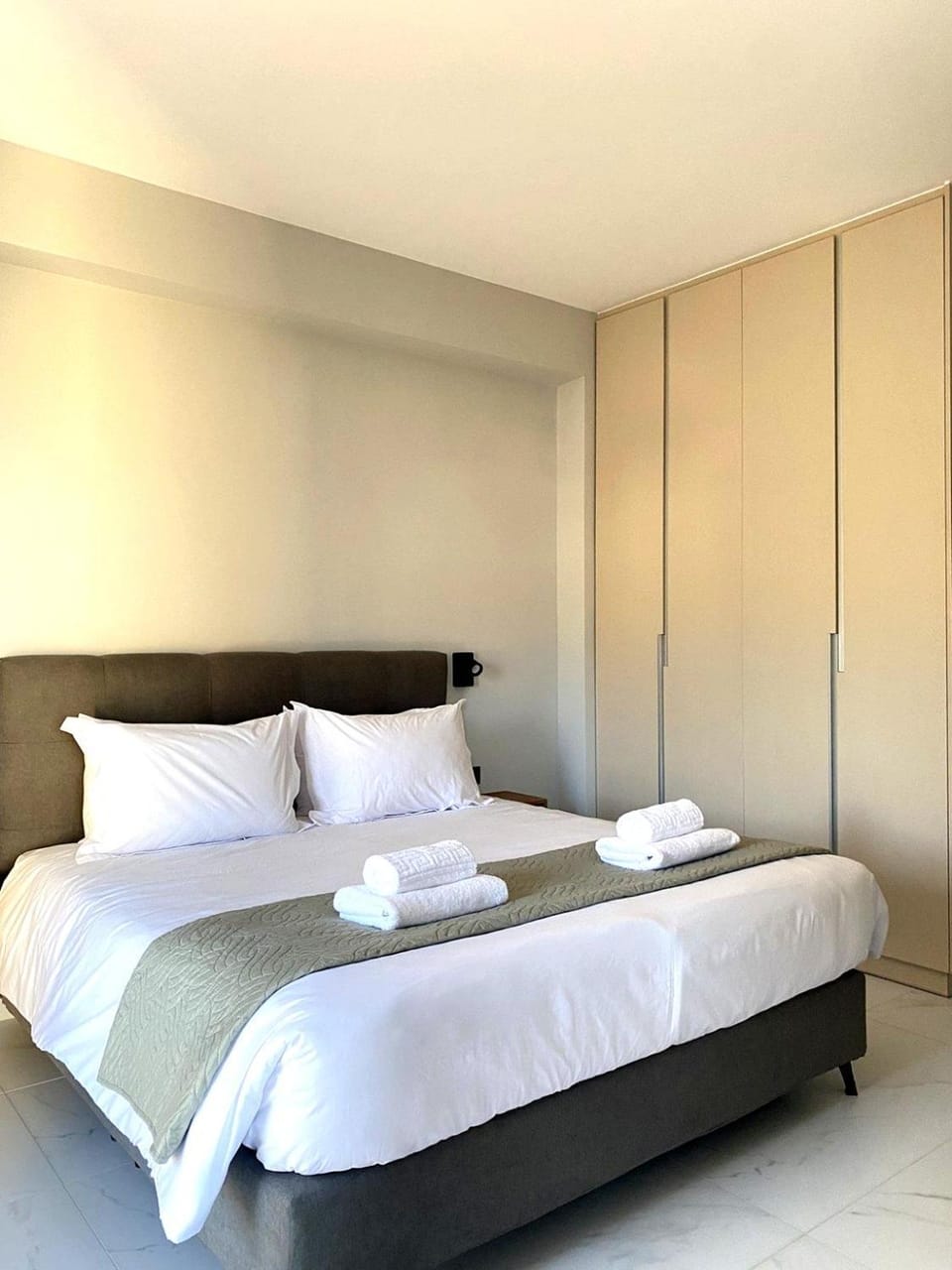 Bed, Bedroom, wardrobe