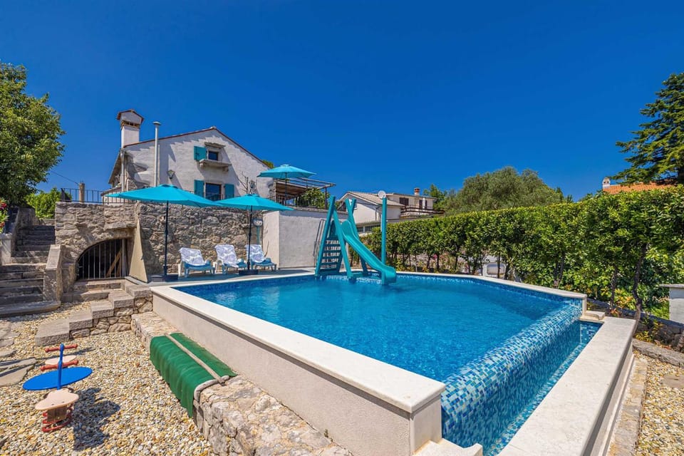 Rustikalna kuća za odmor VILLA MARE Villa in Krk