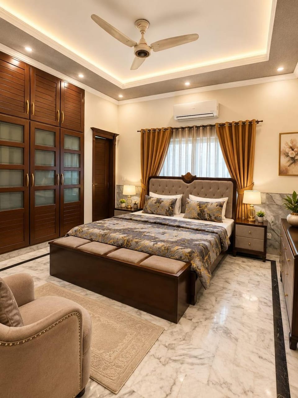 Bed, Living room, Seating area, Bedroom