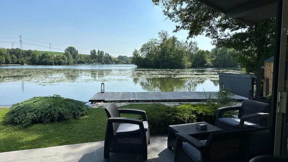 La Perle Verte, chalet en bord d'étang Chalet in Hauts-de-France