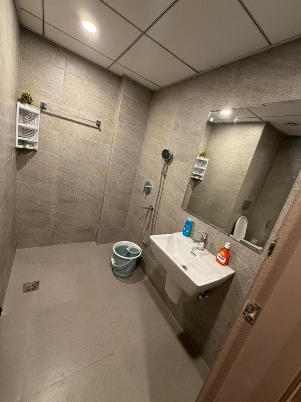 Sunshine Spot by Aashray Homestays Apartment in Uttar Pradesh