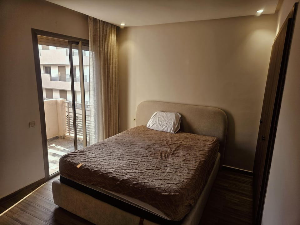 Premium Stay Secure Residence Amenities close Nearshore & airport Apartment in Casablanca