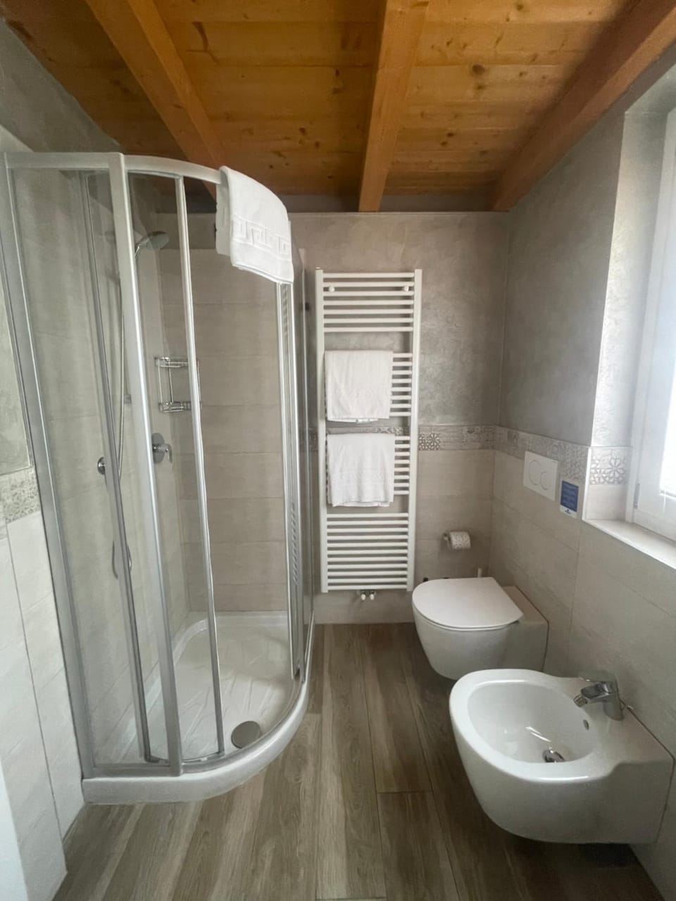 Villa Aurora Apartments House in Sirmione