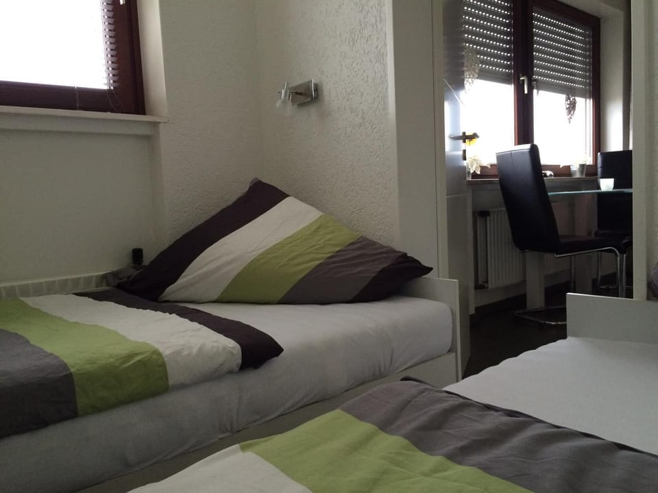 Ski School, Skiing, Hiking, Cycling, Bedroom
