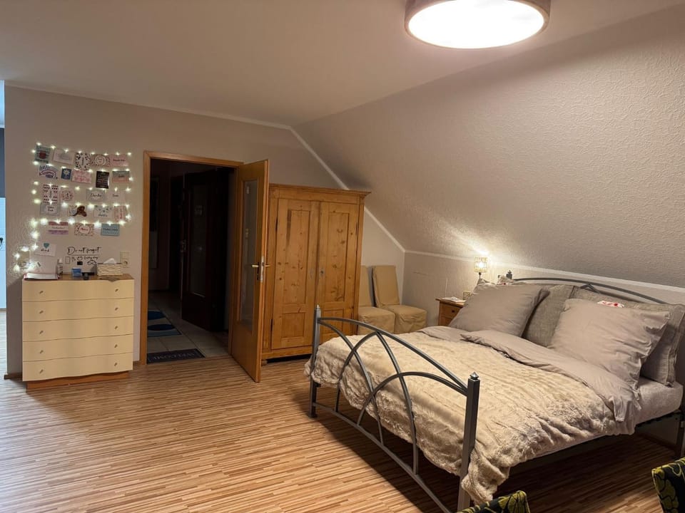 Living room, Bedroom