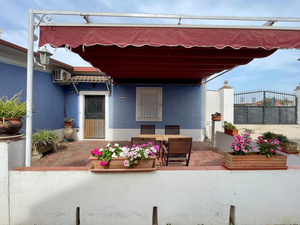 Patio, View (from property/room), Balcony/Terrace