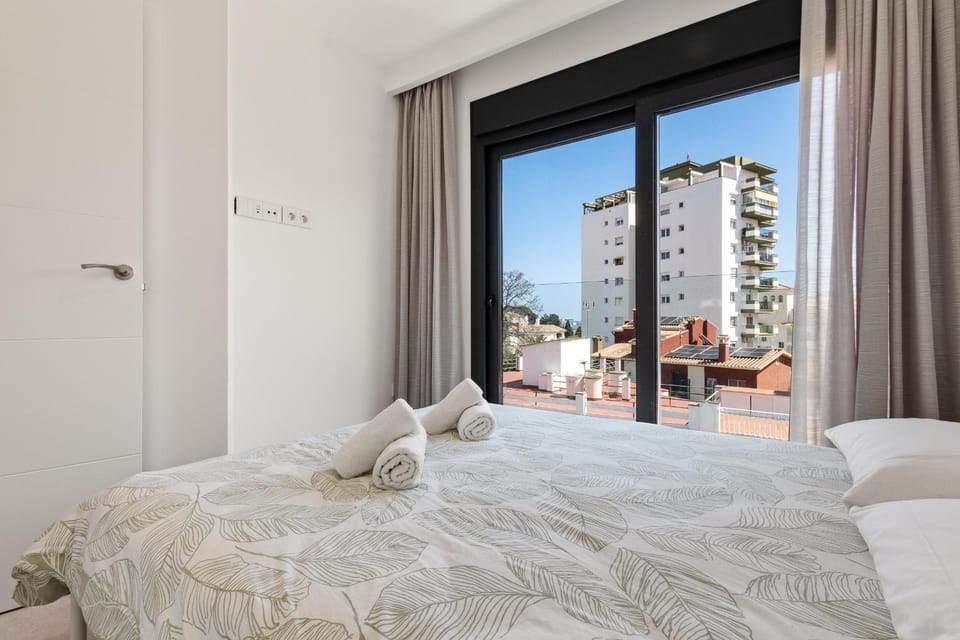 Alessandri 53 B By IVI Real Estate Apartment in Torremolinos