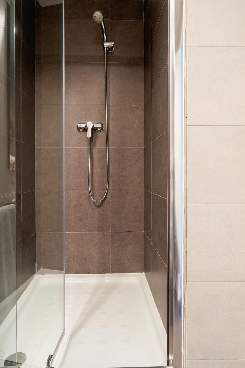 Spacious apartment in Sant Gervasi Apartment in Barcelona