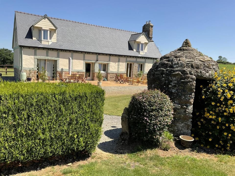 Property building, Garden view