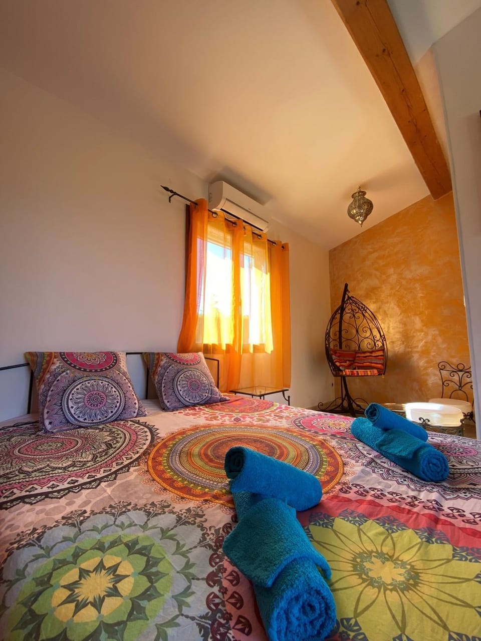 Photo of the whole room