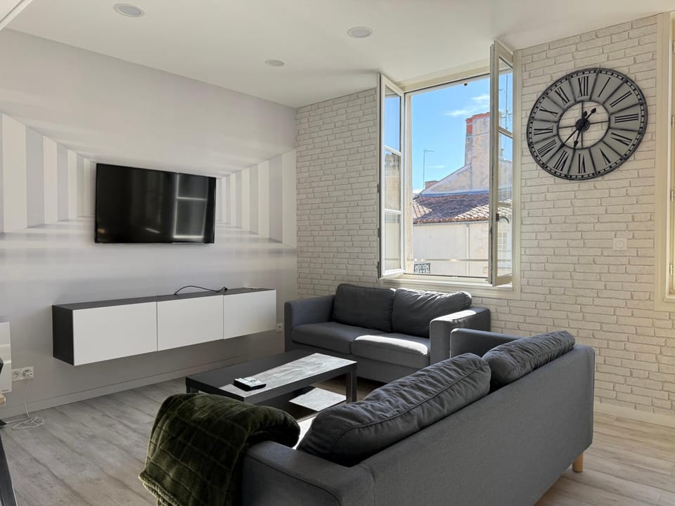 TV and multimedia, Living room