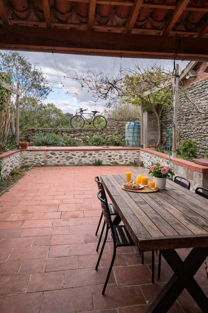 Garden, Balcony/Terrace