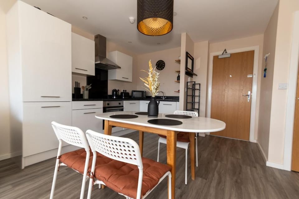 Top Floor Apartment, MediaCity, Free Parking Apartment in Salford