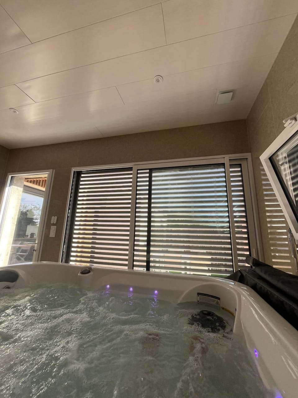 Hot Tub, Spa and wellness centre/facilities