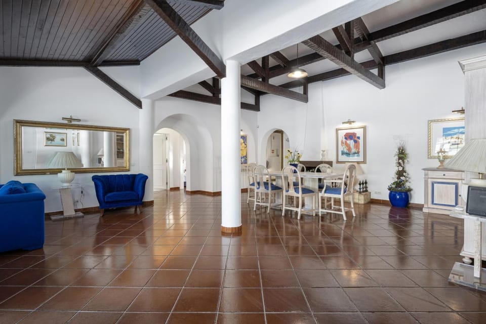 VILA HD heated pool - By HD Villa in Quarteira