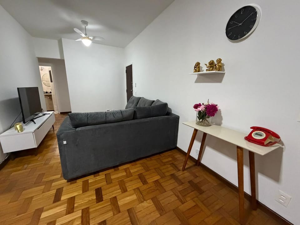Big New 3 quarto Ipanema Copa Garagem Apartment in Rio de Janeiro