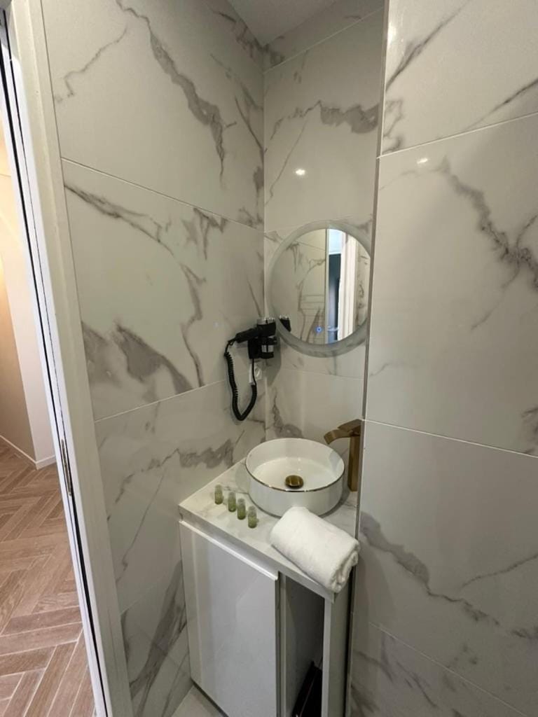 MASSENA 46 - Appartement Nice 6P Apartment in Nice