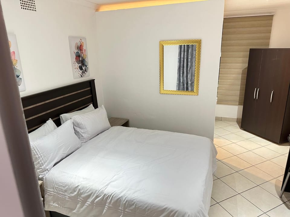 Eagle Empire Bed and Breakfast in Gauteng