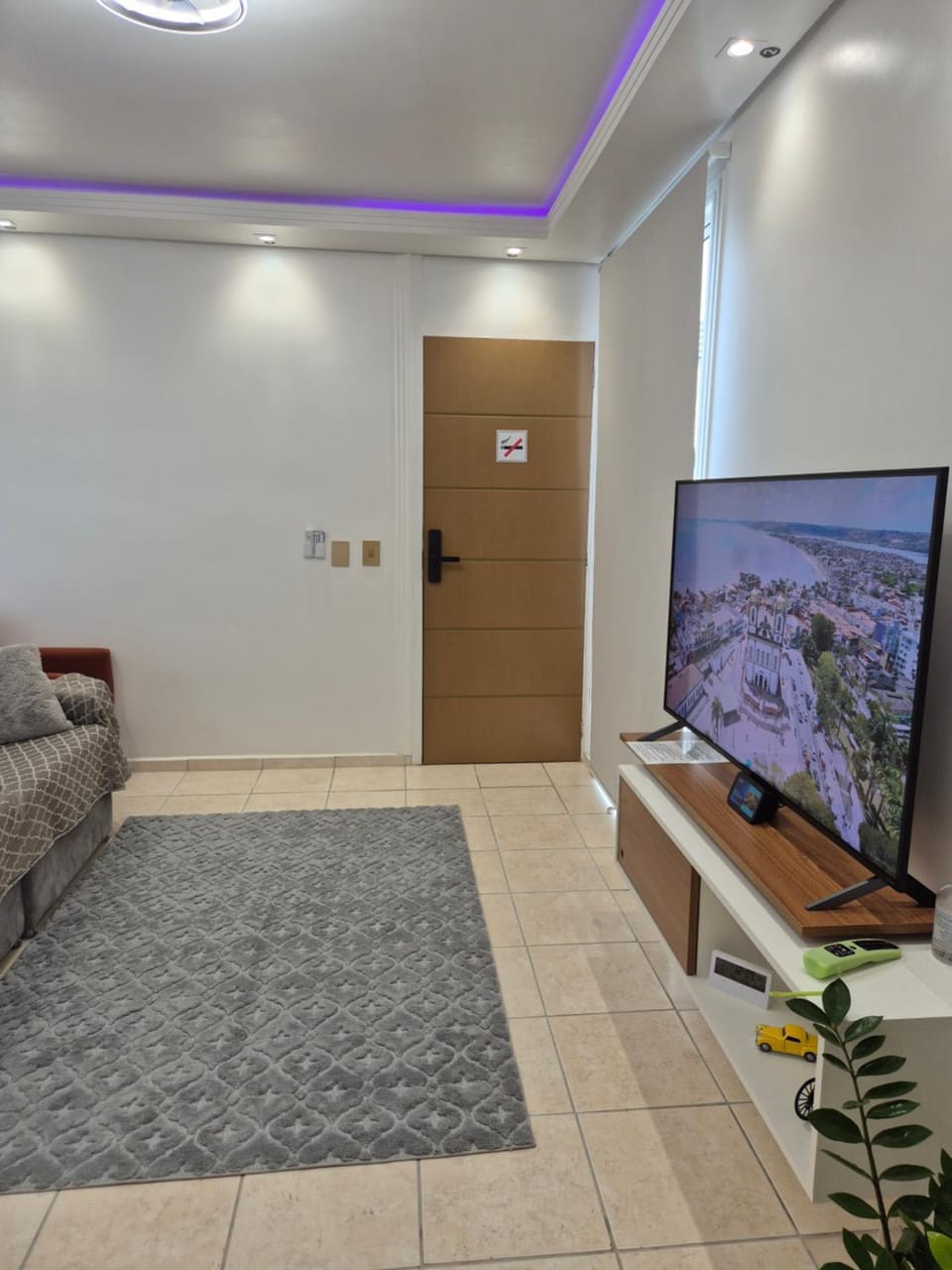 Apartamento boa vista para serra da mantiqueira, Apartment with a good view of the Mantiqueira mountain range Apartment in Pindamonhangaba