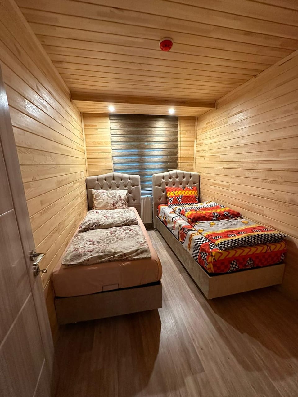 Bed, children