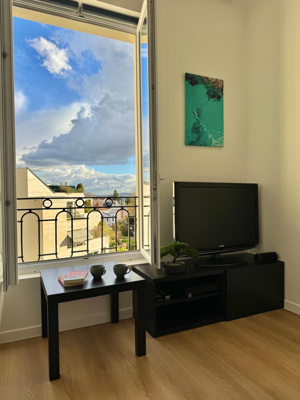1 min Gare RER A - 20min Paris - Joli studio neuf Apartment in Sartrouville