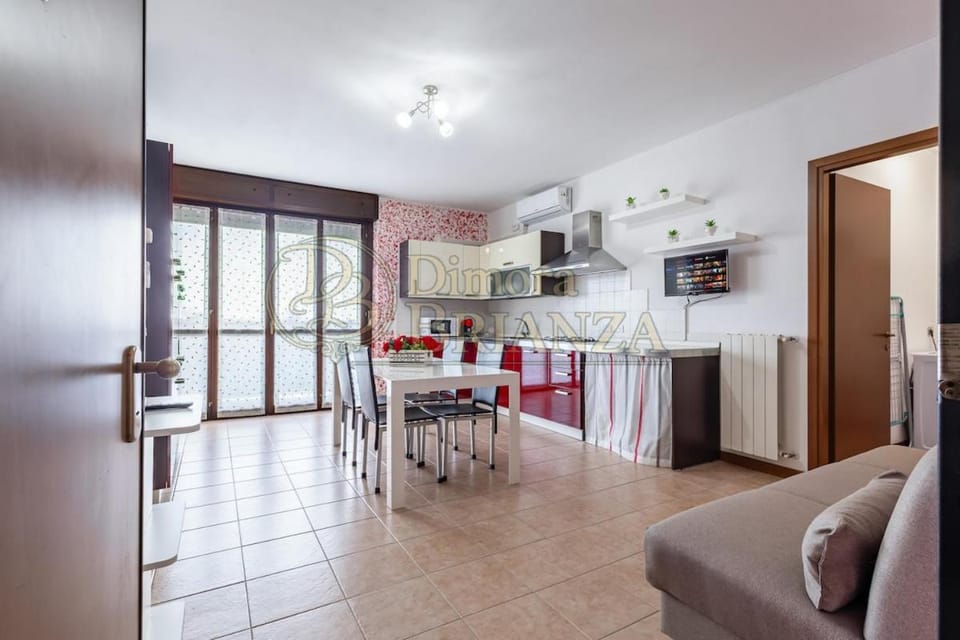 Living room, Seating area, Dining area, dishwasher, oven, pet friendly, stove