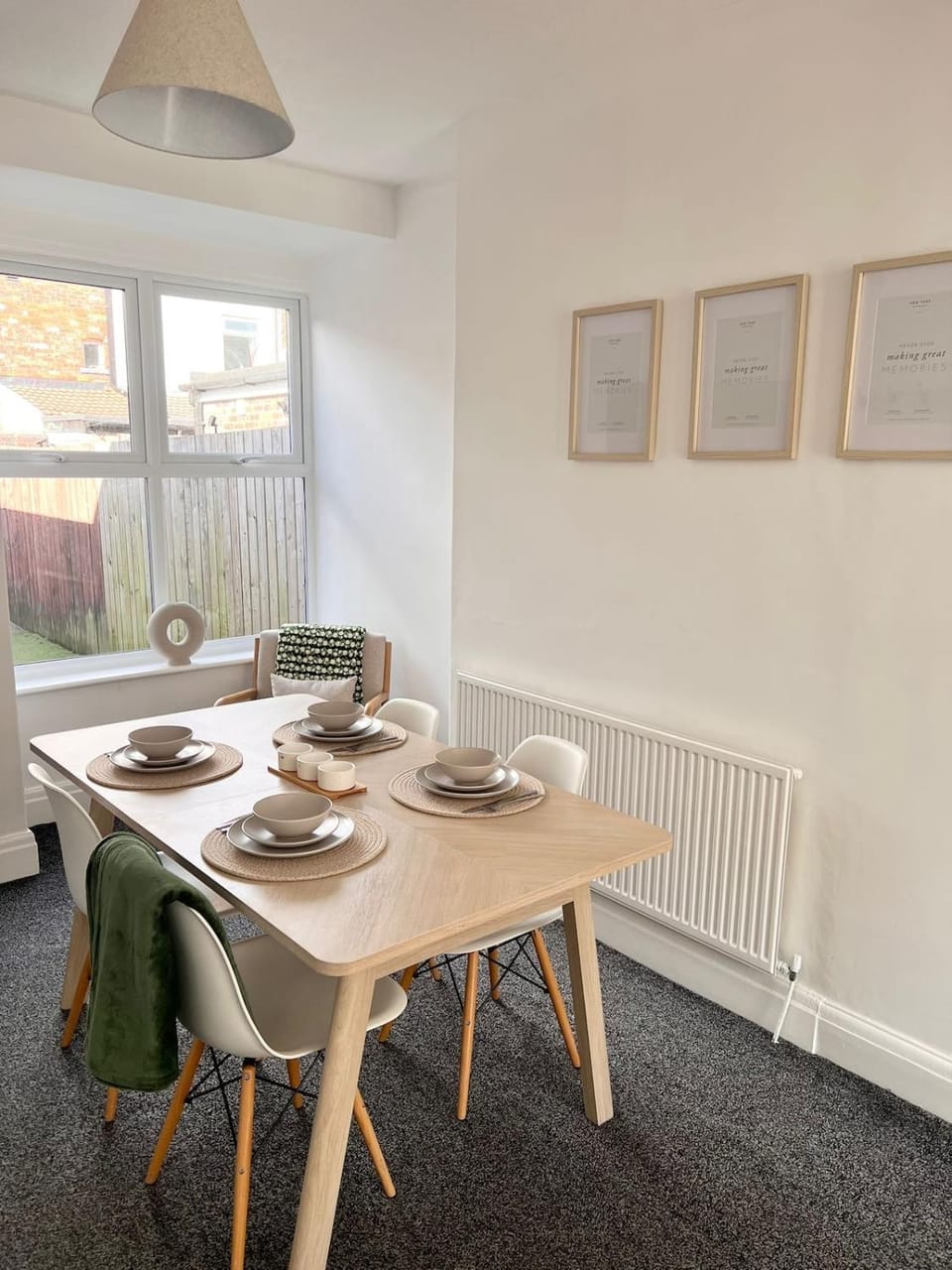 Dining area, Dinner