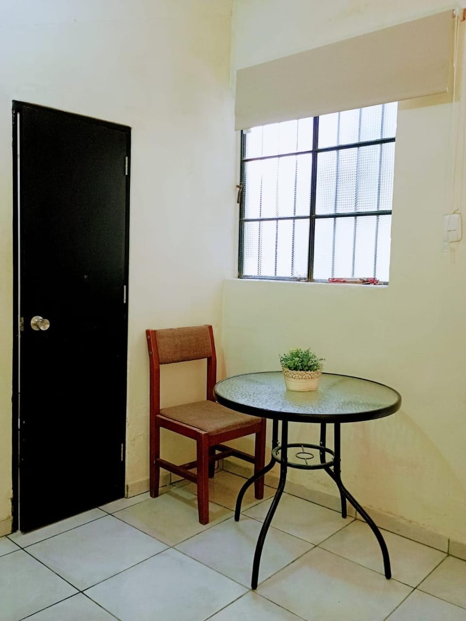 Miraflores Guest House Bed and Breakfast in San Isidro