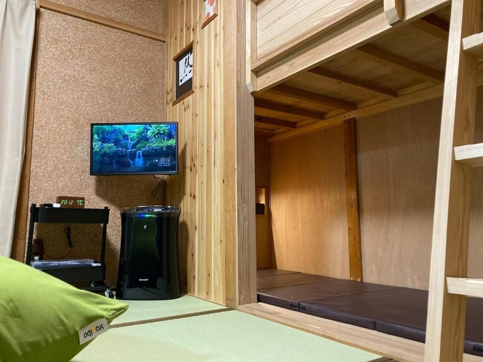TV and multimedia, bunk bed