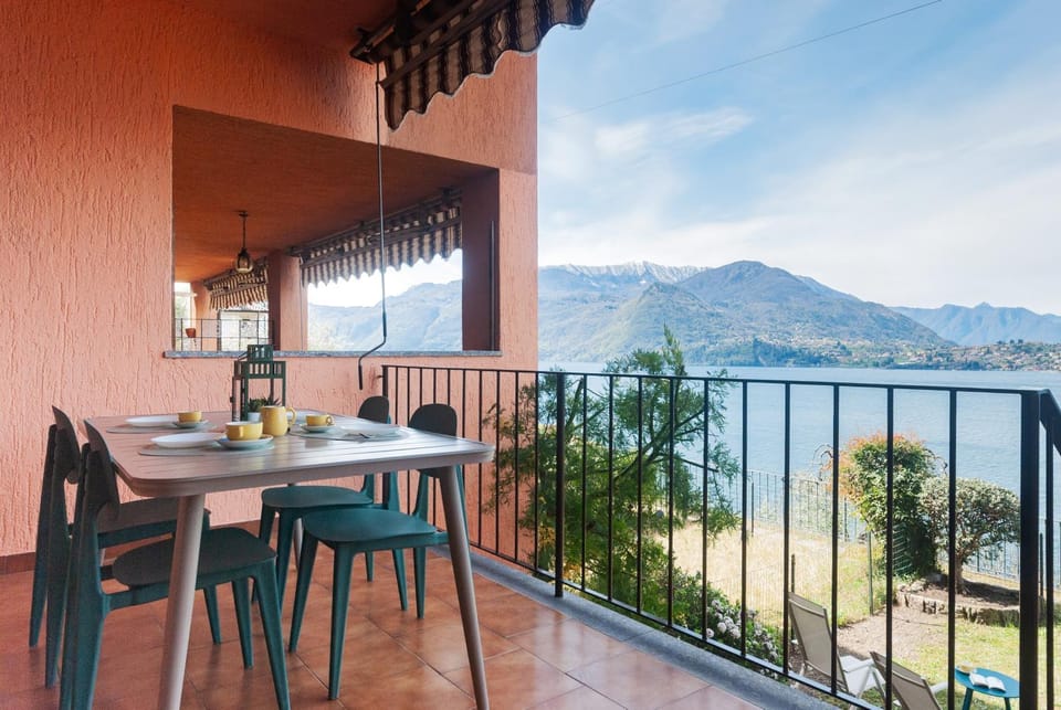 Garden, View (from property/room), Balcony/Terrace, Lake view